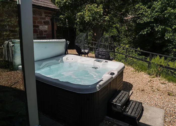 Carwinley Mill House קרליסל